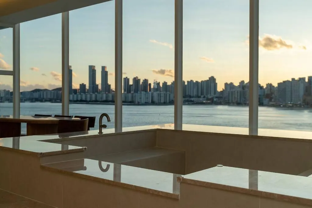 The First Gwangan Apartment Busan 0*,  South Korea